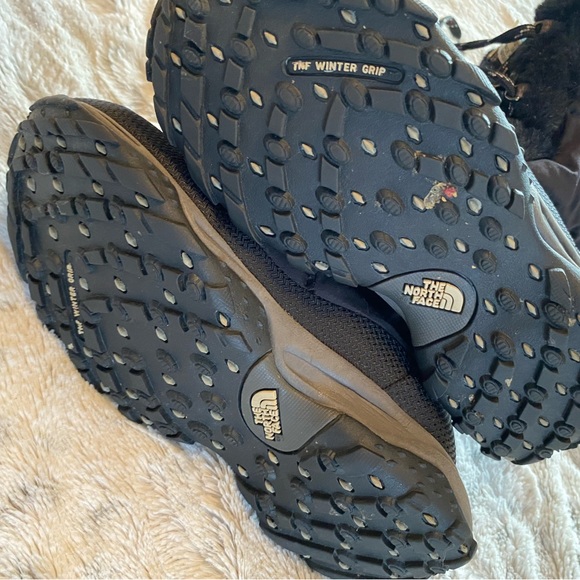 The north face winter grip snow boots black size 6.5 women’s - Picture 4 of 4